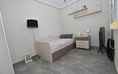 Herverkoop - Villa -
Orihuela Costa - Los Dolses