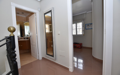 Herverkoop - Villa -
Orihuela Costa - Los Dolses