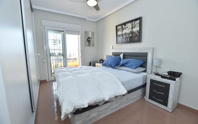 Herverkoop - Villa -
Orihuela Costa - Los Dolses