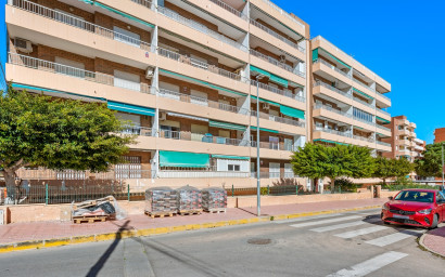 Resale - Apartment -
Orihuela Costa - Punta Prima