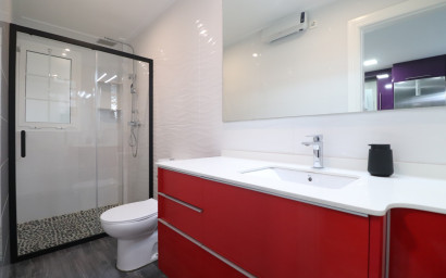 Resale - Townhouse -
Redovan - Redovan - Town