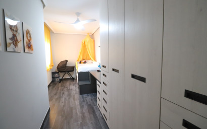 Resale - Townhouse -
Redovan - Redovan - Town