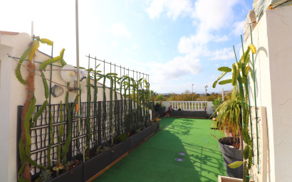 Resale - Townhouse -
Redovan - Redovan - Town