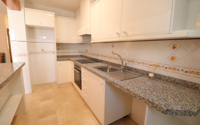 Resale - Bungalow -
Orihuela Costa - Villamartin