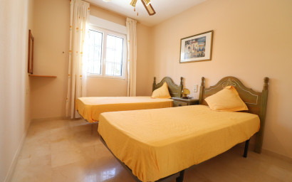 Resale - Bungalow -
Orihuela Costa - Villamartin