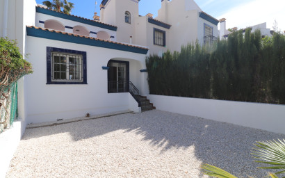 Resale - Bungalow -
Orihuela Costa - Villamartin