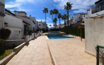 Resale - Bungalow -
Orihuela Costa - Villamartin