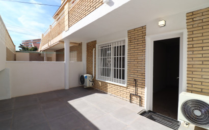 Resale - Apartment -
Torrevieja - Torre La Mata