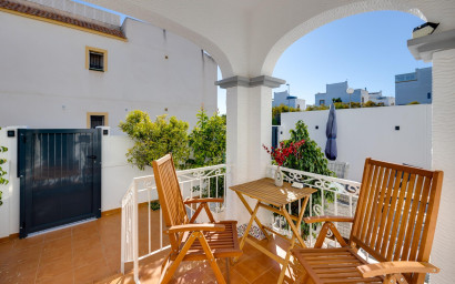 Resale - Townhouse -
Orihuela Costa - Los Altos