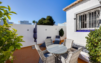 Resale - Townhouse -
Orihuela Costa - Los Altos