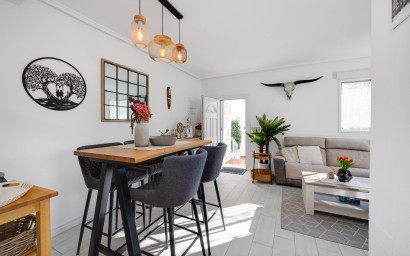 Resale - Townhouse -
Orihuela Costa - Los Altos