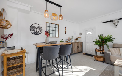 Resale - Townhouse -
Orihuela Costa - Los Altos