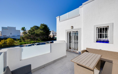Resale - Townhouse -
Orihuela Costa - Los Altos