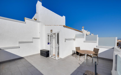 Resale - Townhouse -
Orihuela Costa - Los Altos