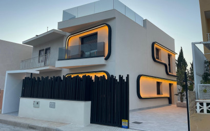 Resale - Townhouse -
Torre de La Horadada - Torre de La Horadada - Town