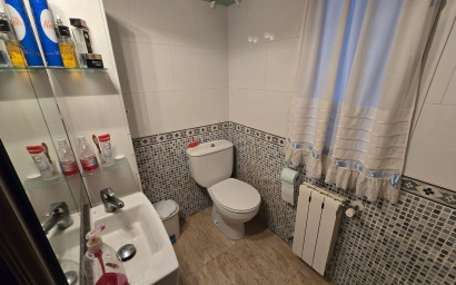 Herverkoop - Villa -
Villena