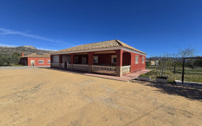 Herverkoop - Villa -
Sax