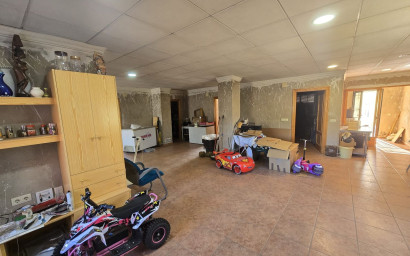 Herverkoop - Villa -
Sax