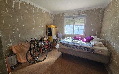 Herverkoop - Villa -
Sax