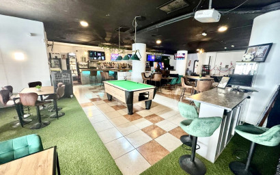 Revente - Local commercial -
San Miguel de Salinas