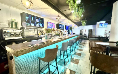 Revente - Local commercial -
San Miguel de Salinas