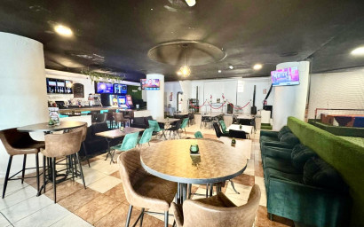 Revente - Local commercial -
San Miguel de Salinas