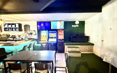 Revente - Local commercial -
San Miguel de Salinas