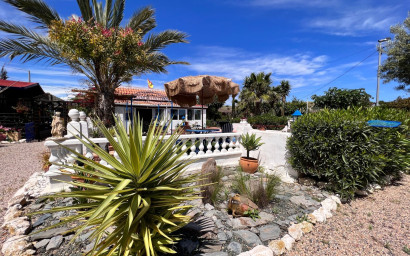 Herverkoop - Landhuis -
Cartagena