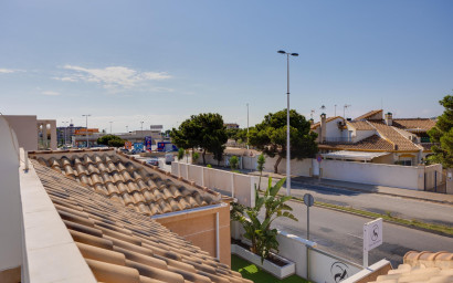 Resale - Townhouse -
Orihuela Costa - La Zenia