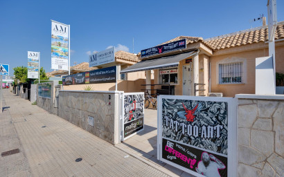 Resale - Townhouse -
Orihuela Costa - La Zenia