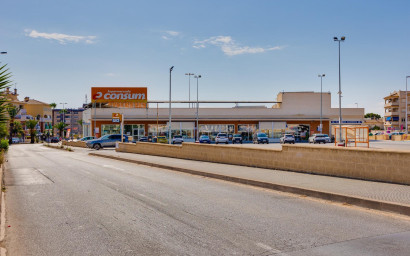 Resale - Townhouse -
Orihuela Costa - La Zenia