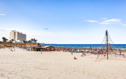 Resale - Townhouse -
Orihuela Costa - La Zenia