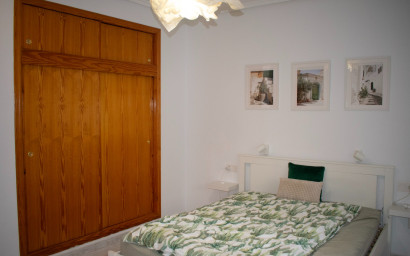 Resale - Villa -
Torrevieja