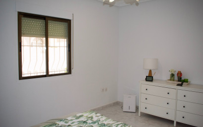 Resale - Villa -
Torrevieja