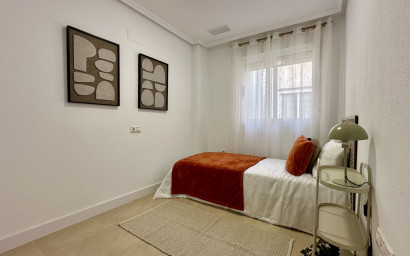 Revente - Appartement -
Torrevieja