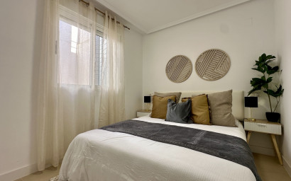 Revente - Appartement -
Torrevieja