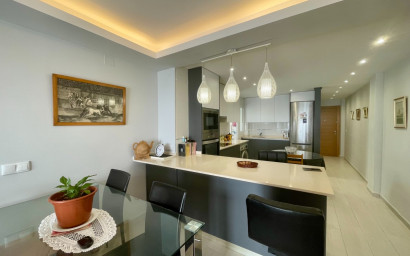 Resale - Apartment -
Torrevieja - Playa del Cura