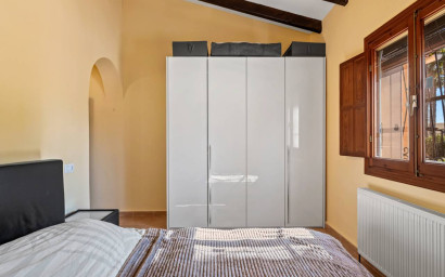 Herverkoop - Landhuis -
Rafal