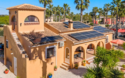 Herverkoop - Landhuis -
Rafal