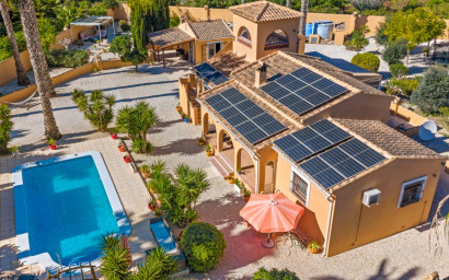 Herverkoop - Landhuis -
Rafal