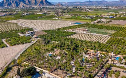 Herverkoop - Landhuis -
Rafal