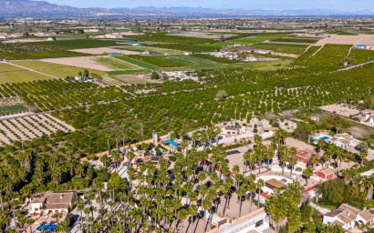 Herverkoop - Landhuis -
Rafal