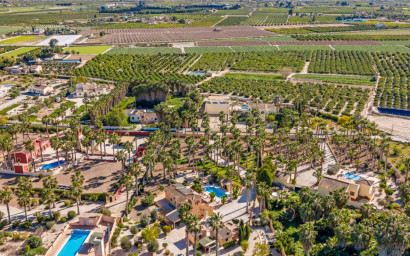 Herverkoop - Landhuis -
Rafal