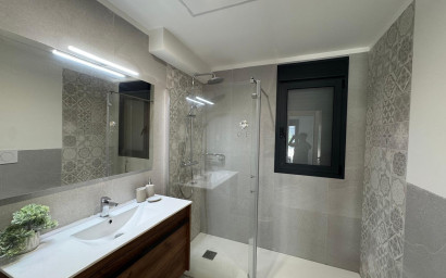 Herverkoop - Villa -
San Fulgencio