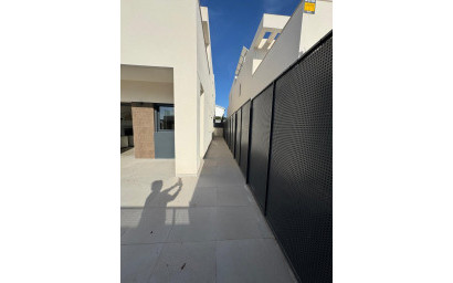 Herverkoop - Villa -
San Fulgencio