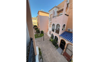 Resale - Apartment -
Torrevieja - Playa Los Naufragos