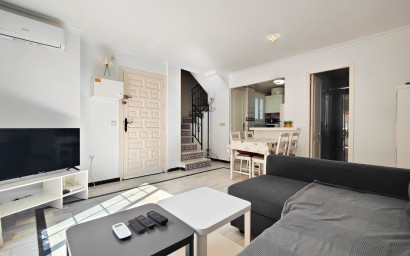 Revente - Appartement -
Torrevieja - La Mata