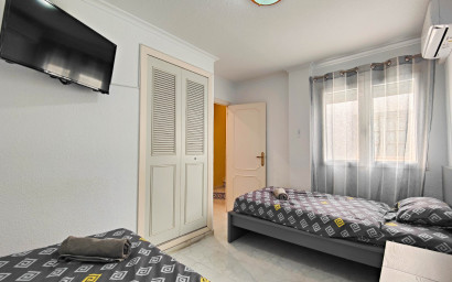 Resale - Apartment -
Torrevieja - La Mata