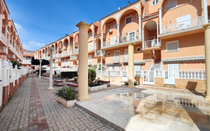 Resale - Apartment -
Torrevieja - La Mata
