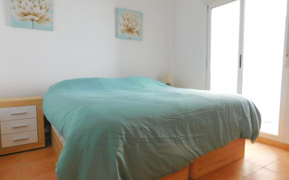 Herverkoop - Plat -
Torremendo